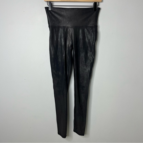 Spanx Faux Leather Leggings Black Size Medium High Waist - Picture 3 of 8